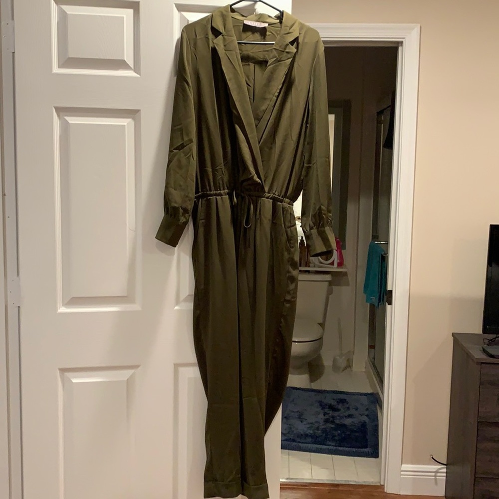Essue Jumpsuit